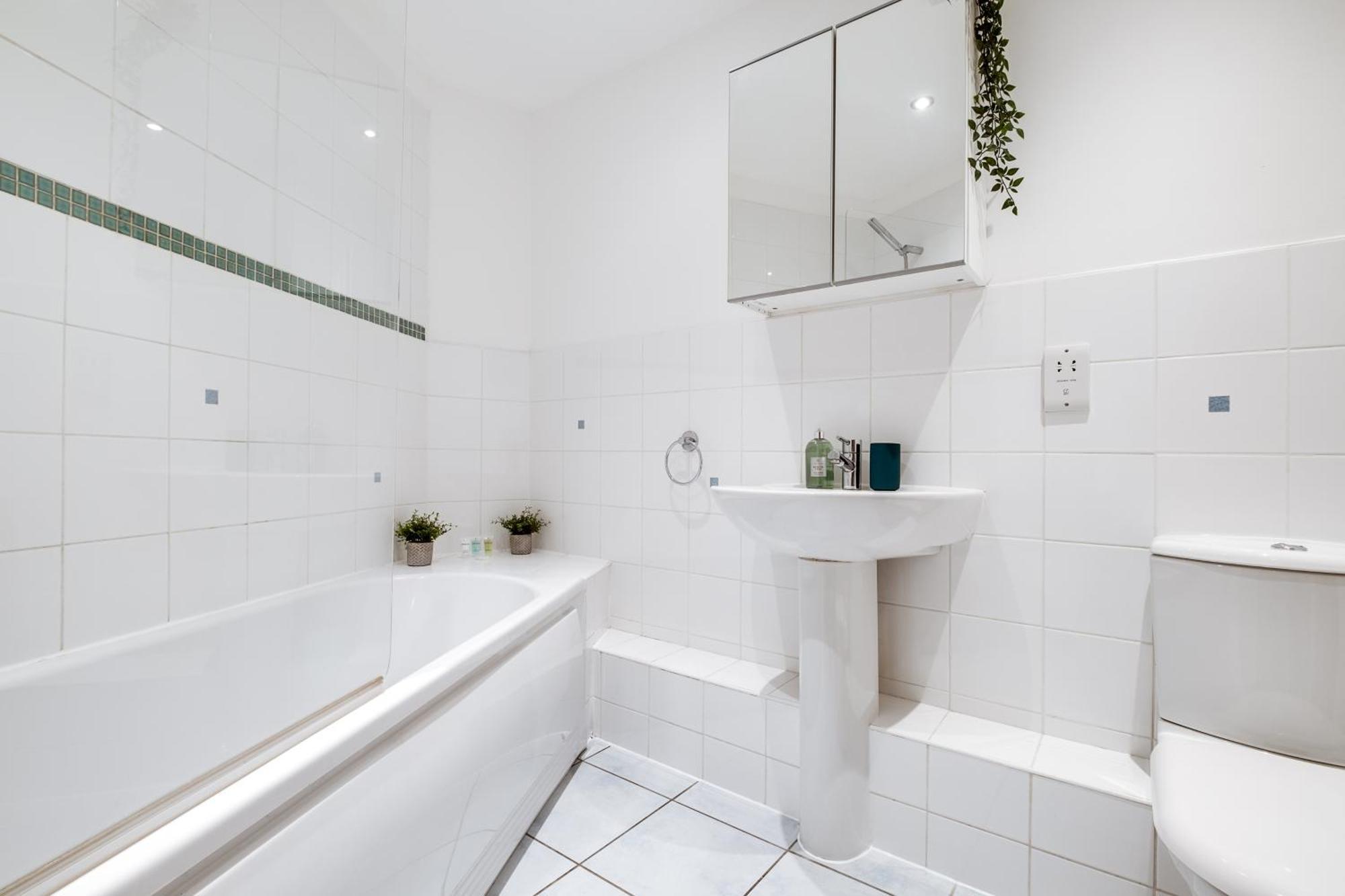 Pluxa Globe - Spacious Apartment In Jq With Parking Birmingham Exterior foto